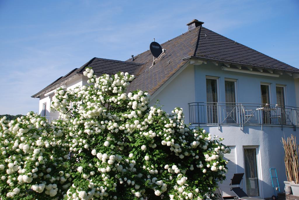 Roussel - Hotel Restaurant Bernkastel-Kues Exterior foto